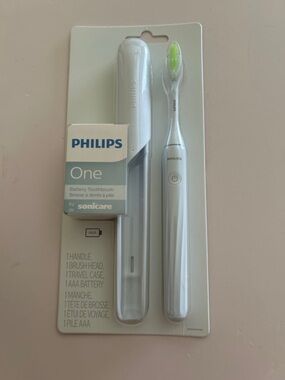 NWT Philips One by Sonicare Battery Toothbrush – Sealed